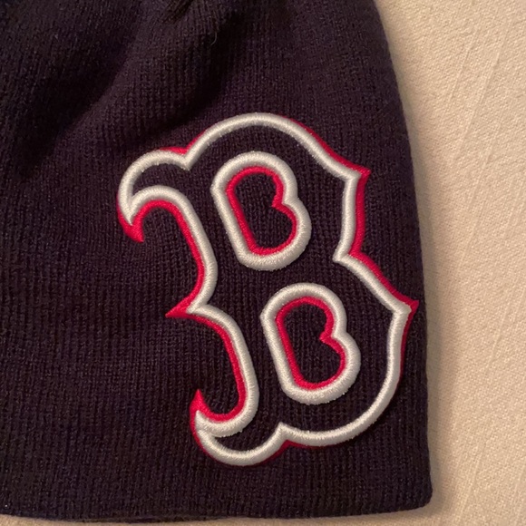 NWOT.  47 Brand Knit Red Sox Hat - Picture 2 of 4